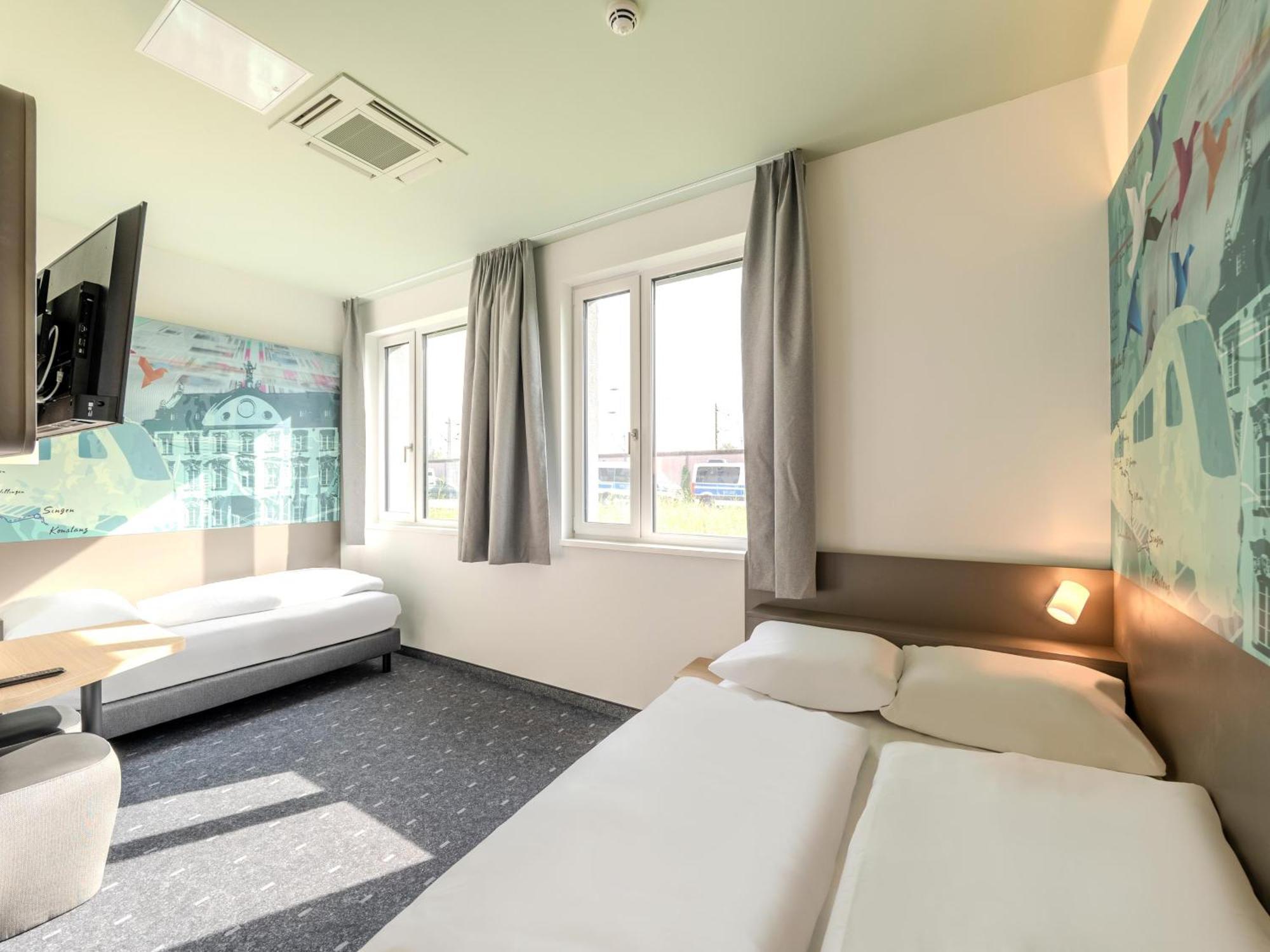 B&B Hotel Offenburg-Hbf Екстериор снимка